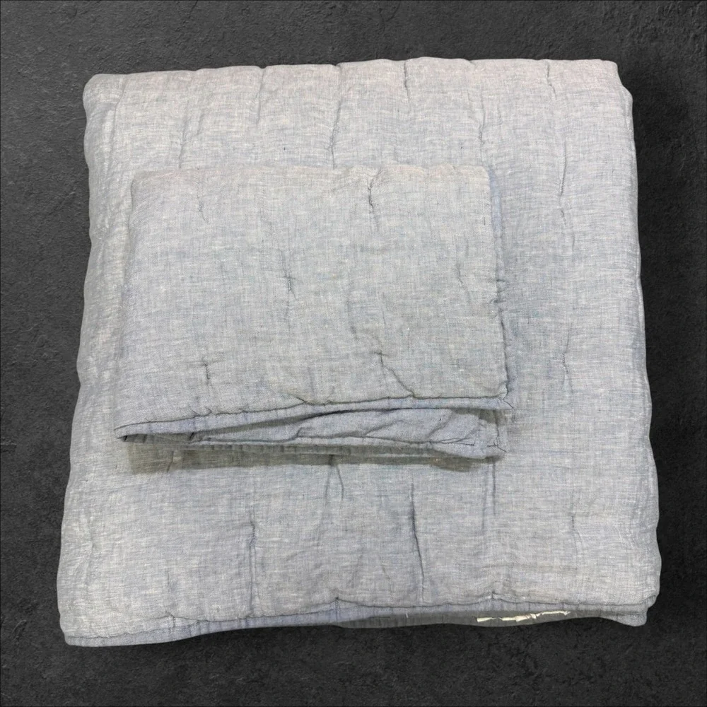 Pottery Barn King Belgian Linen Quilt Comforter 1 Standard Sham Light Blue